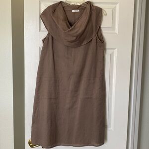 New size M Ava’s a washable dress